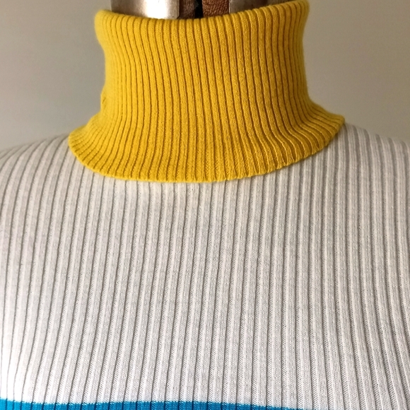 AWESOME AUTHENTIC EARLY 1970S RIBBED COLORBLOCK, TURTLENECK! - Picture 12 of 16